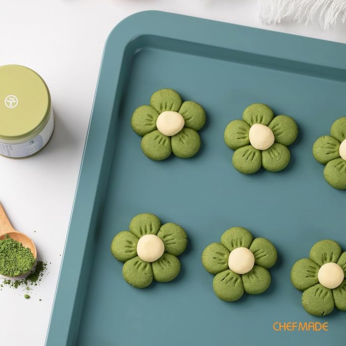 CHEFMADE Sheet Pan, Nonstick 13-Inch Rimmed Cookie Sheet for Baking, Baking Sheet Bakeware for Oven (Green)