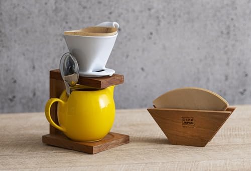 Zero Japan - Bee House Pour Over Coffee Dripper - Lead-Free & Cadmium-Free Ceramic Coffee Maker with Elegant Peek Hole, Drip Cone Brewer Coffee Gift, Brewing Accessories - Yellow Pepper, Standard Size