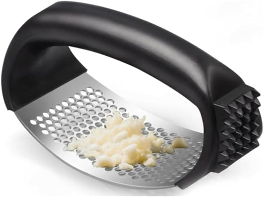 Garlic press Equipped with Soft Ergonomic Handle, Black, Just for Havennest