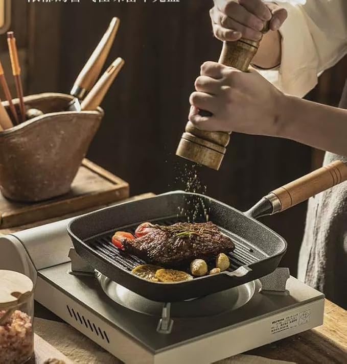 cast iron skillets Square Cast Iron Grill Pan with Wooden Handle Multi-purpose griddle pan steak pan (9.06 inches square)