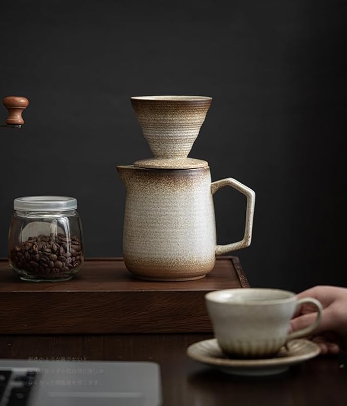 Pour Over Coffee Maker,Ceramic Coffee Maker With 100 pcs Paper Filter，16oz/480ml Pour Over Coffee Dripper (Retro gold)