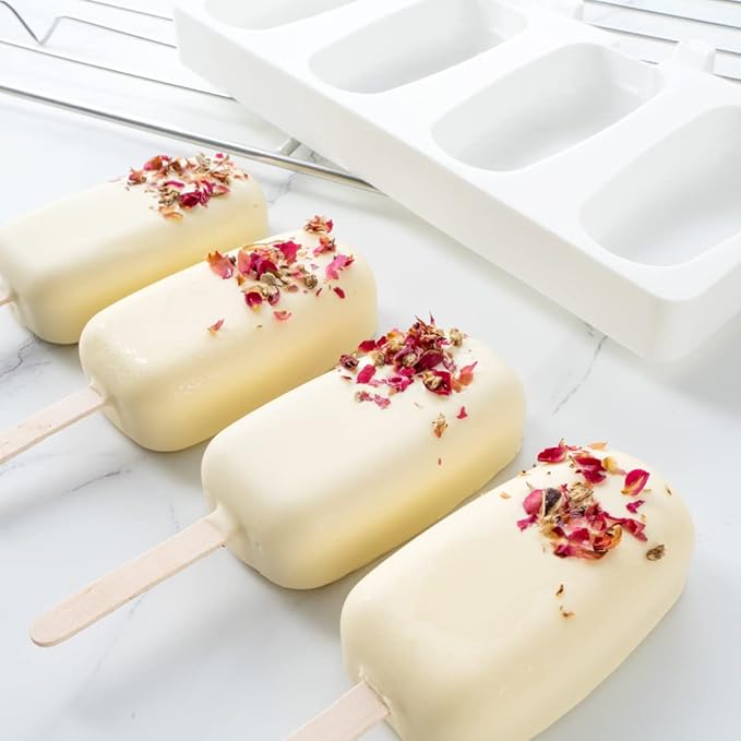 Pastry Tek 4 Cavities Popsicle Mold, 1 Round Cakesicle Mold - Flexible, Freezable, White Silicone Cake Popsicle Mold, Easy Release, For Baking - Restaurantware