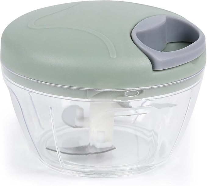 Manual Food Chopper, Garlic Chopper with Container, Vegetable Kitchen Cutter, Pull String Hand Food Processor Sharp Blades Mincer Shredder for Cutting Onions Chili Ginger Seasoning (Green-1, 500ml)