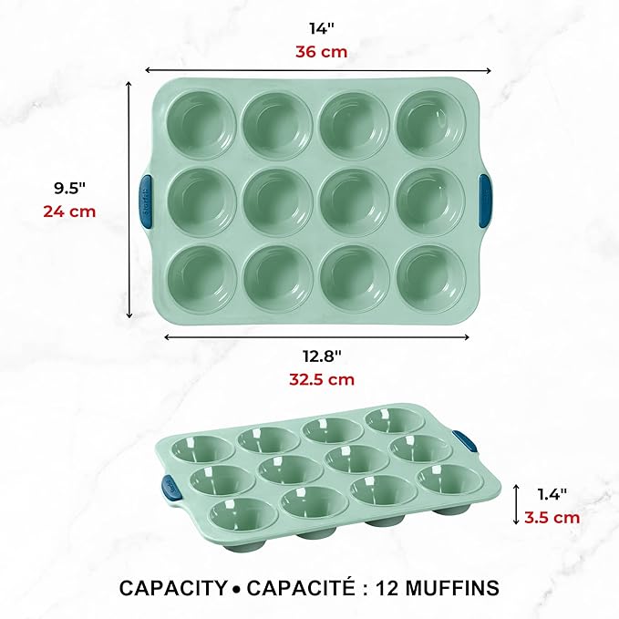 Starfrit Silicone 12 Cup Muffin Pan with Integrated Metal Frame - Green