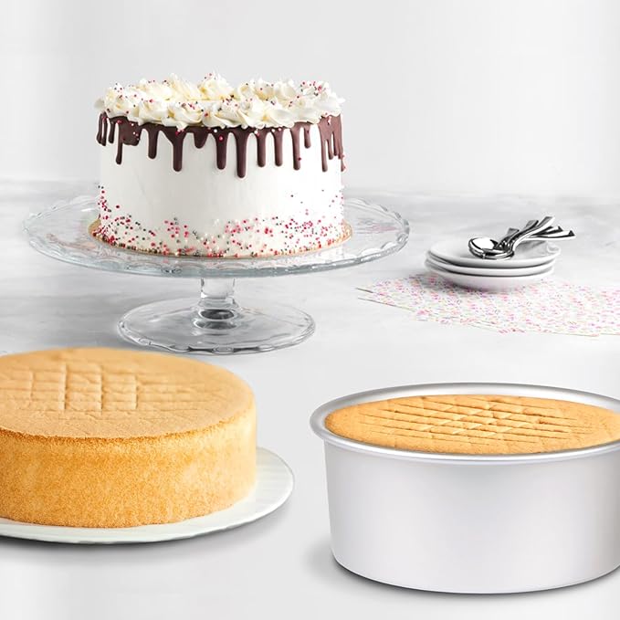 HomeMall 8 x 3 Inch Aluminum Round Cake Pan, 3-Piece Set Cake Baking Pans, Round Layer Cake Baking Pans for Birthday Wedding Home Kitchen DIY Baking Tools, Heavy Sturdy & Healthy, Oven Safe