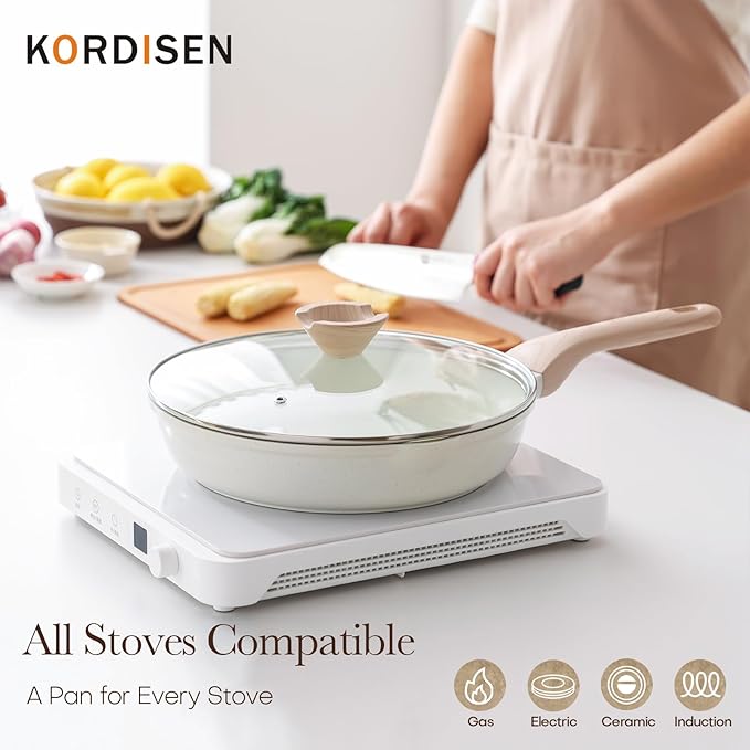 Kordisen Nonstick Ceramic Frying Pan with Lid, 12.5 Inch Ceramic Large Skillet with Lid, Healthy Non Toxic Cooking Pan, Stay-Cool Handle, Induction Compatible, PFOA & PFAS Free, White