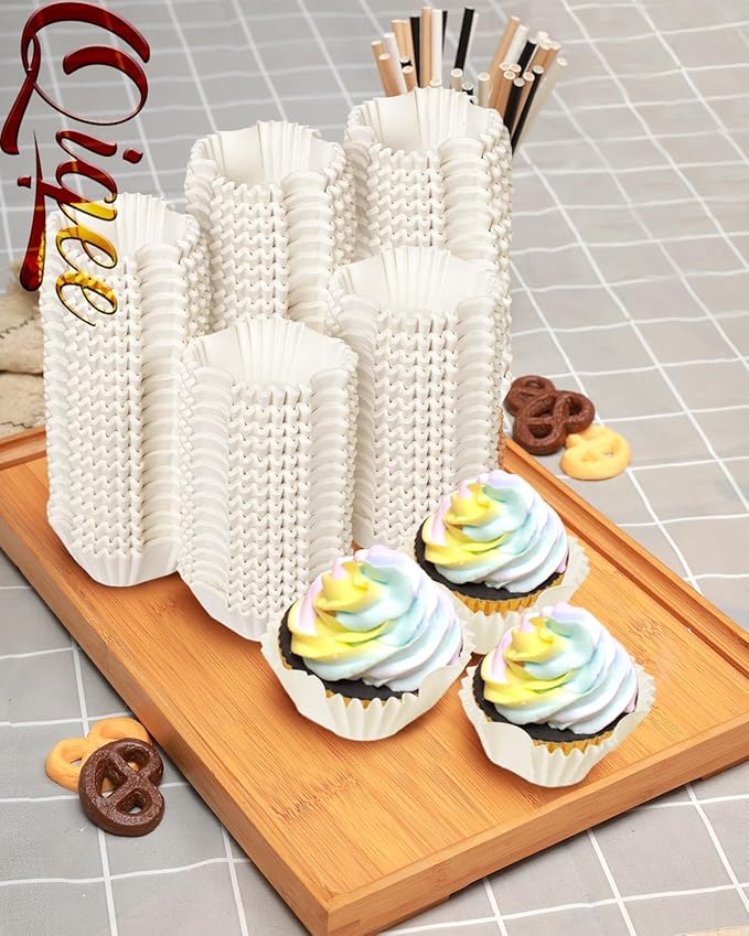 qiqee 500pcs White Square Cupcake Liners Muffin Linner No Smell, Food Grade Baking Cups（Standard Size）