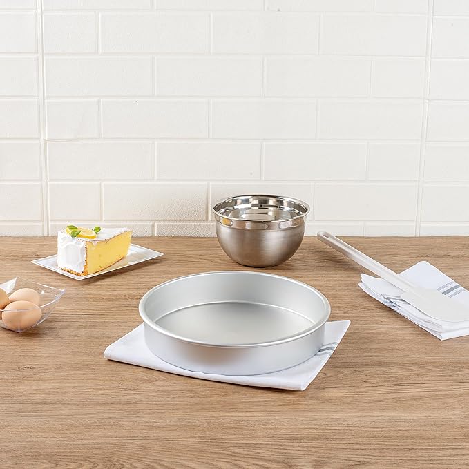 Restaurantware-Met Lux 10 x 2 Inch Straight-Sided Baking Tins, 12 Round Cake Pans - Oven-Ready, Freezable, Anodized Aluminum Round Baking Pans, Greaseproof, For Layer Birthday Cakes