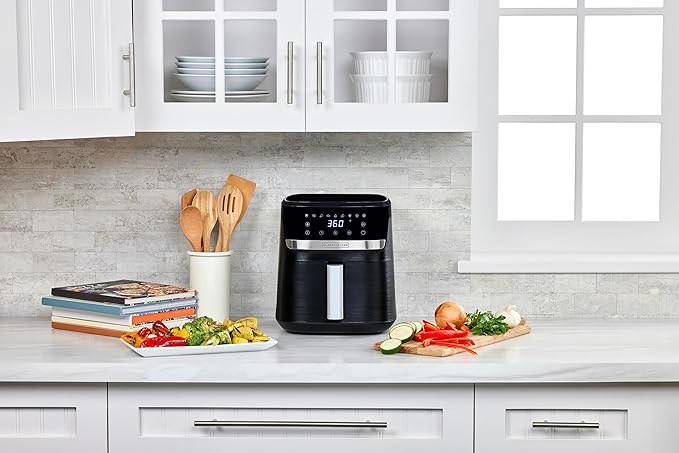 BLACK+DECKER Purifry 6QT Air Fryer, Timer with Auto Shut-off and Shake Reminder, Digital LED Touchscreen and 9 Presets, 1500w up to 400 F, Dishwasher Safe Parts