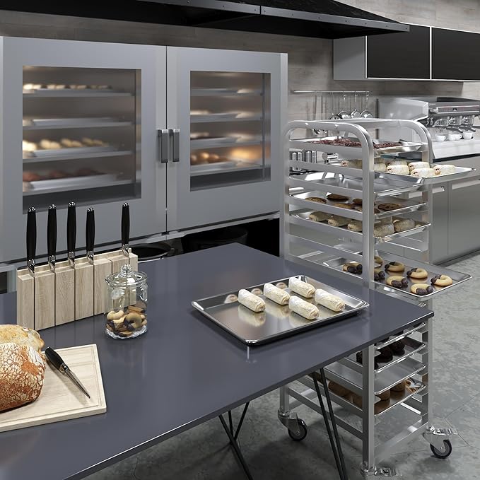 Pack of 6 | 13 in. x 18 in. Half Size Aluminum Bun. / Sheet Pan | Ideal for baking, roasting, cooling, prepping, or storing - a must-have in restaurants, bakeries, and busy kitchens.