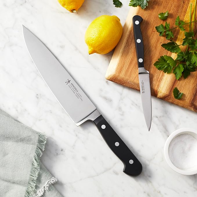 HENCKELS Classic Razor-Sharp 16-Piece Knife Block Set, Chef Knife, Bread Knife, Carving Fork and Knife, German Engineered Informed by 100+ Years of Mastery, Dark Brown Block