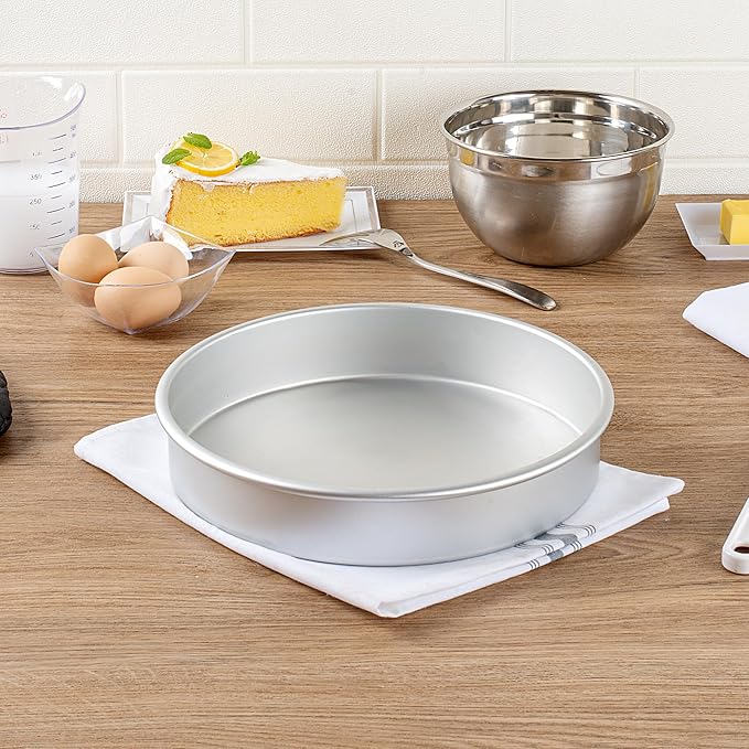 Restaurantware-Met Lux 10 x 2 Inch Straight-Sided Baking Tins, 12 Round Cake Pans - Oven-Ready, Freezable, Anodized Aluminum Round Baking Pans, Greaseproof, For Layer Birthday Cakes