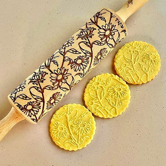 Embossing Rolling Pin GOLDEN DAISIES with Ornamental Bloom Pattern – Dough and Clay Roller for Embossed Cookies and Pottery - Cookie and Ceramic Stamp - Baking Gifts for Women by Algis Crafts