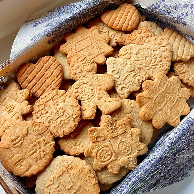 Embossing Rolling Pin GINKGO with Ginkgo Biloba Leaves Pattern – Dough and Clay Roller for Embossed Cookies and Pottery - Cookie and Ceramic Stamp - Baking Gifts for Women by Algis Crafts