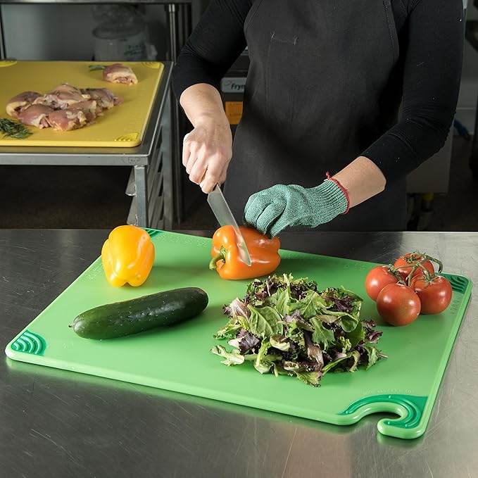 San Jamar Saf-T-Grip Cutting Board with Food Safety Hook for Kitchen, Restaurants, and Fast Food, Plastic, 18 x 24 x 0.5 Inches, Green, (Pack of 6)